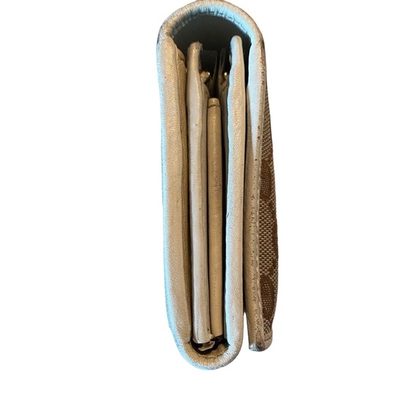 Vintage Gucci Wallet with Dustbag - Picture 5 of 12